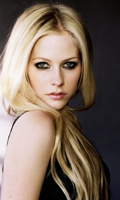 Cute Blonde Avril Lavigne wallpaper 240x400