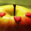 Heart And Apple wallpaper 128x128