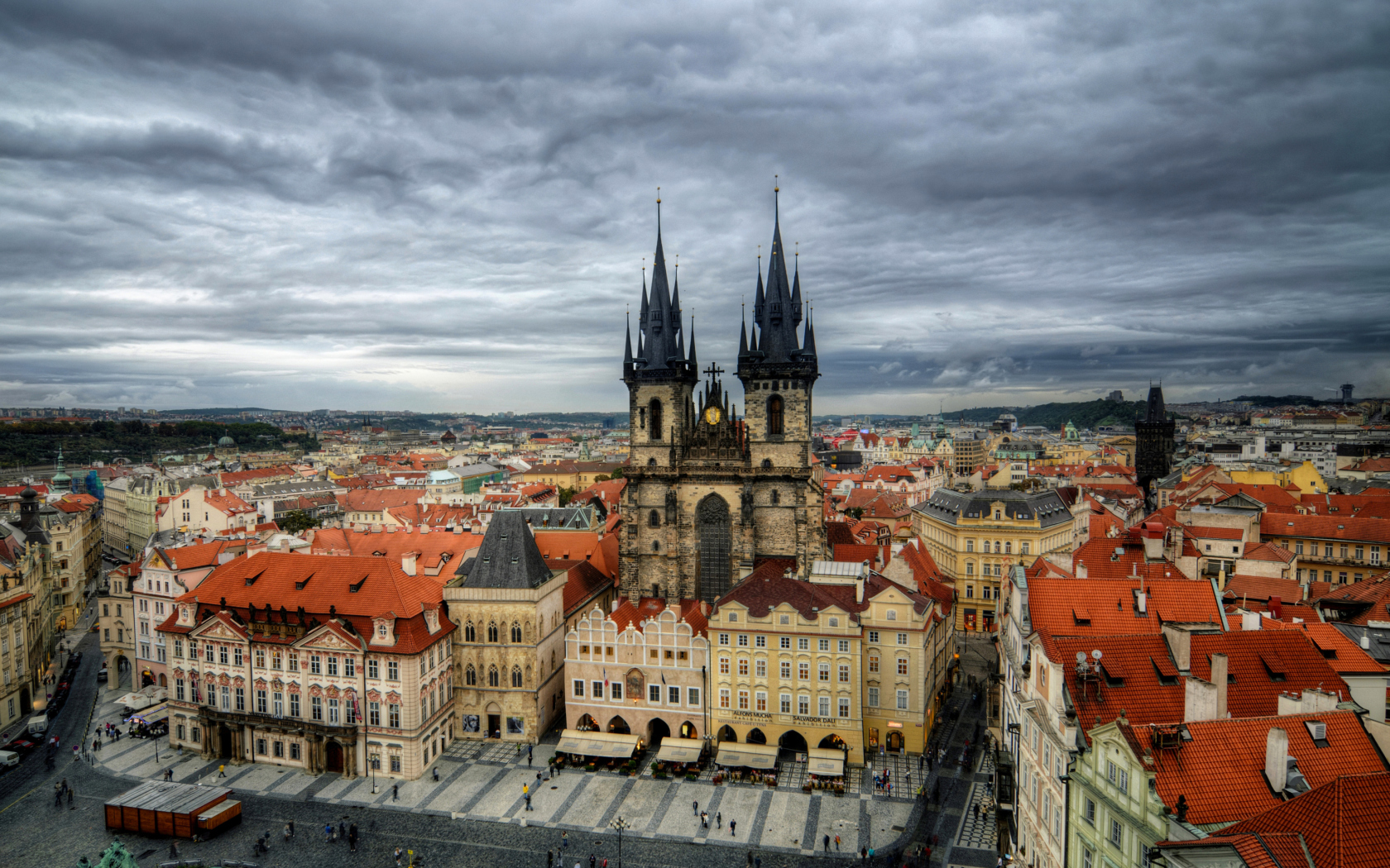 Sfondi Old Town Square Prague 1680x1050