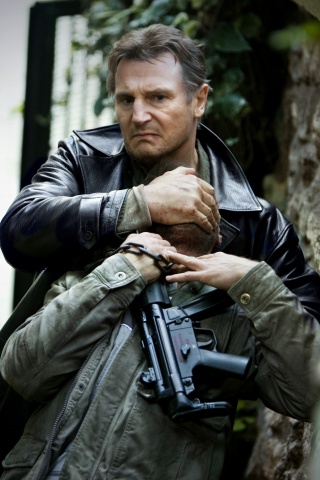 Fondo de pantalla Taken Liam Neeson 320x480