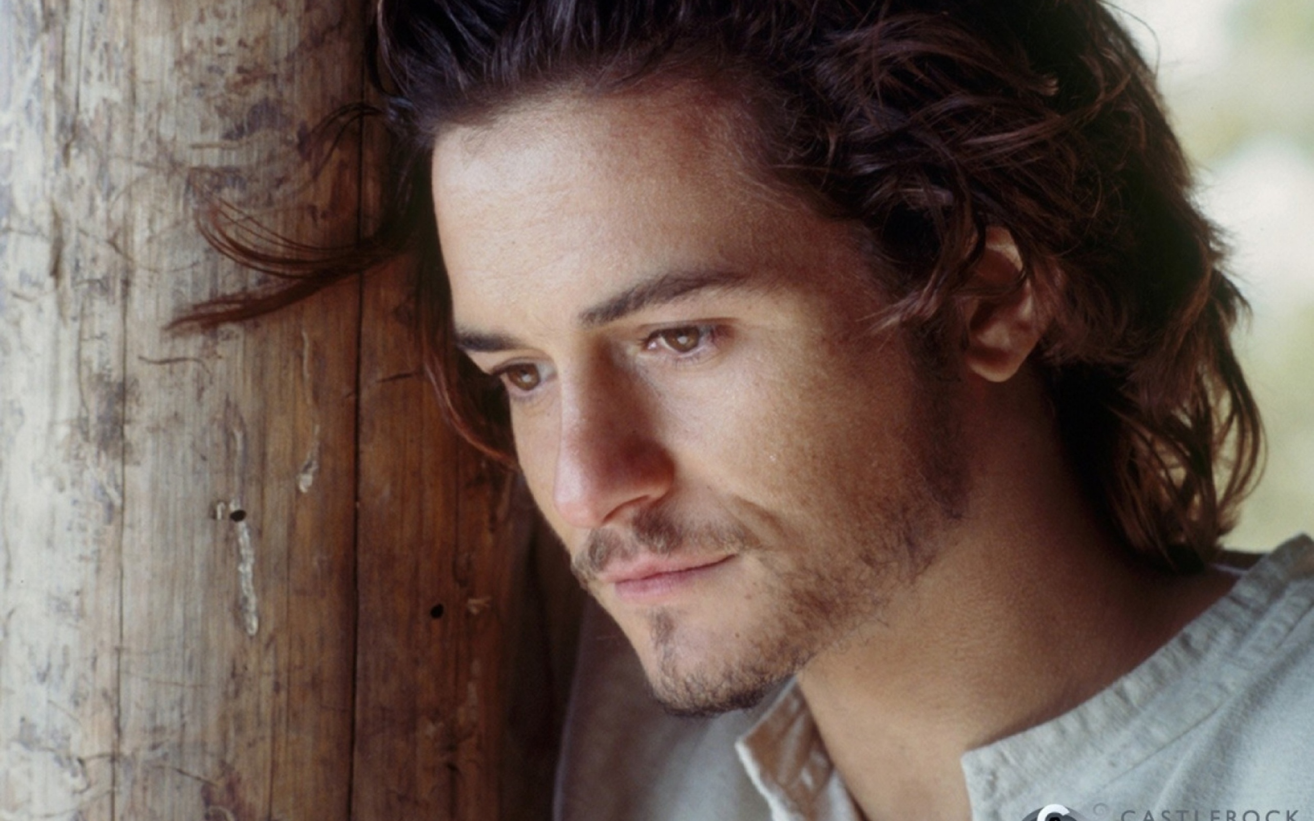 Fondo de pantalla Orlando Bloom 2560x1600