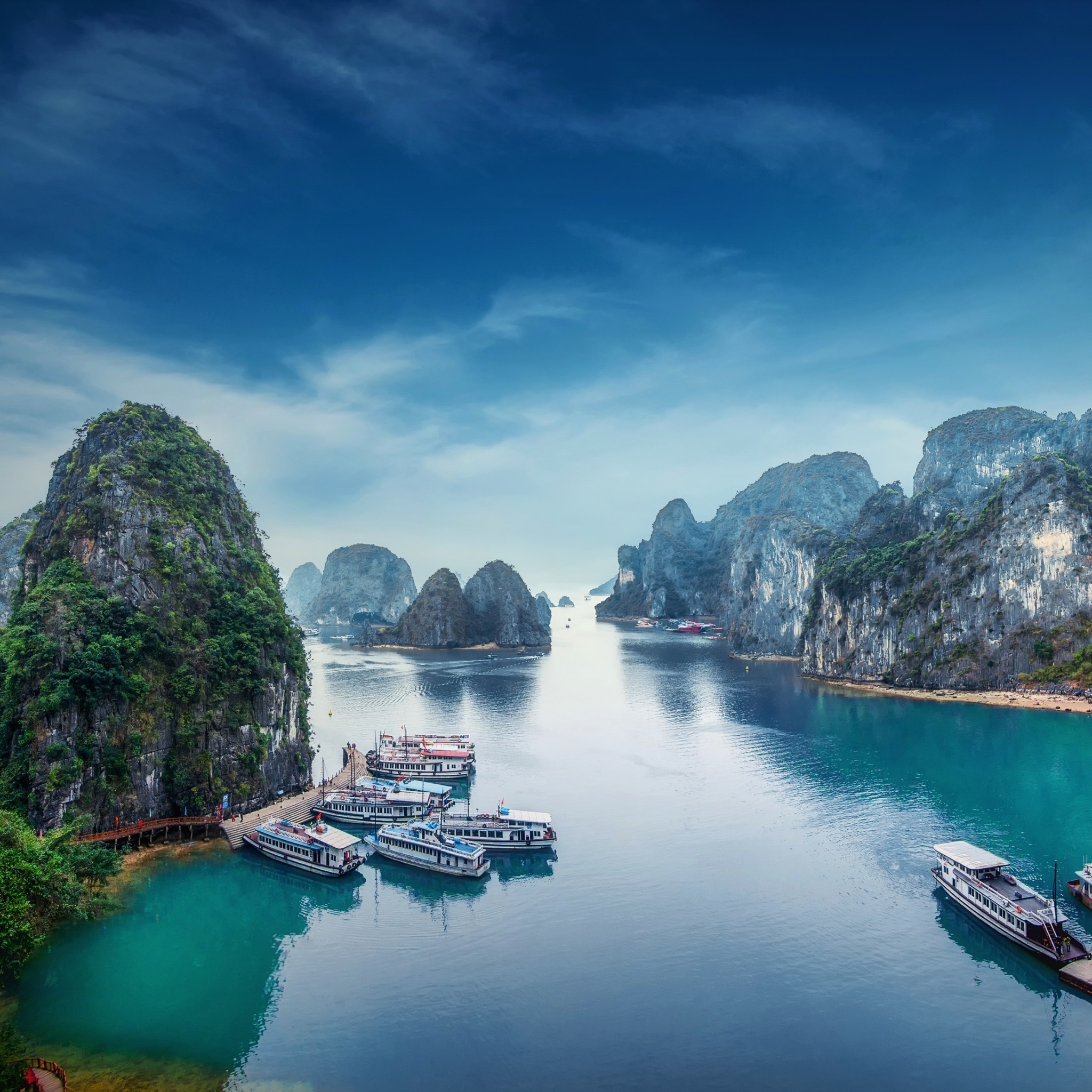 Обои Hạ Long Bay Vietnam Attractions 2048x2048