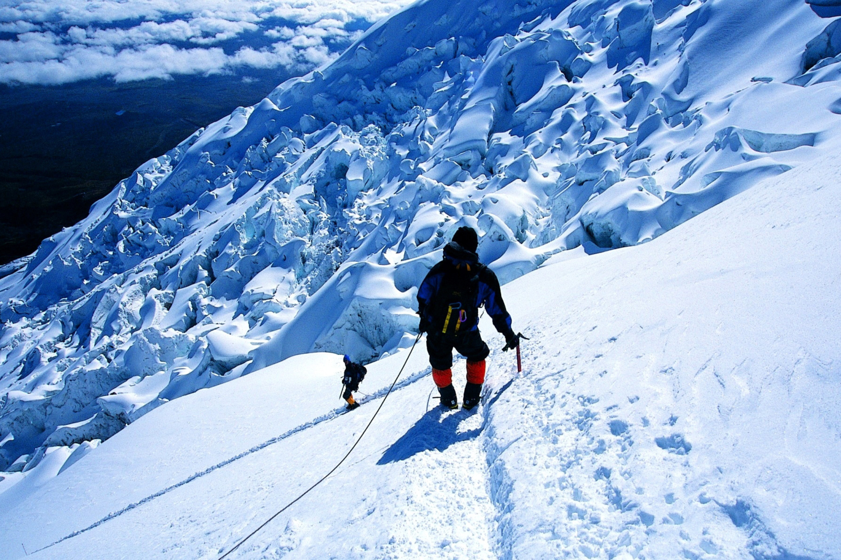 Обои Climbers in Nepal 2880x1920