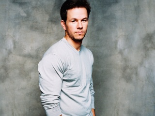 Sfondi Mark Wahlberg in The Big Hit 320x240