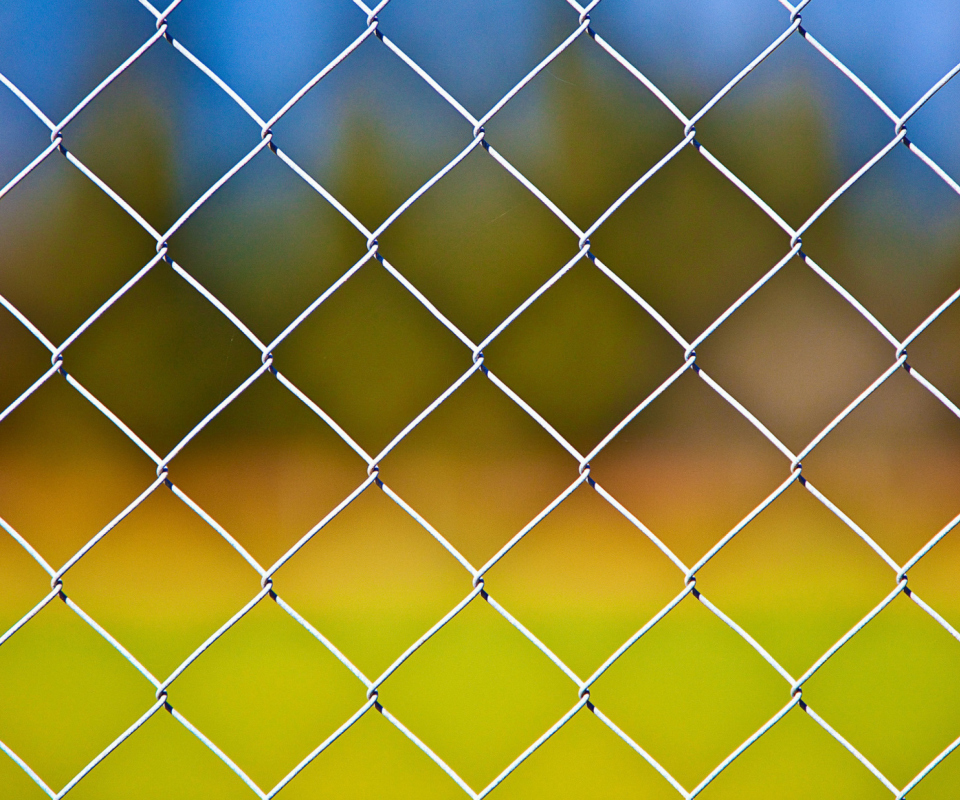 Das Cage Fence Wallpaper 960x800