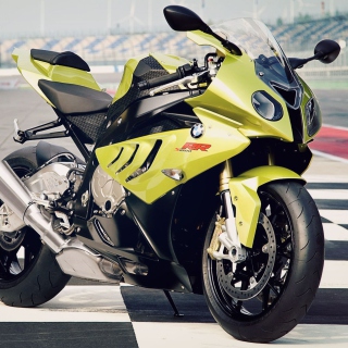 BMW S1000 RR sfondi gratuiti per iPad mini