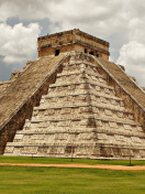 Das One of the 7 Wonders of the World Chichen Itza Pyramid Wallpaper 132x176
