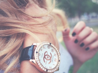 Das Chanel Watch Wallpaper 320x240