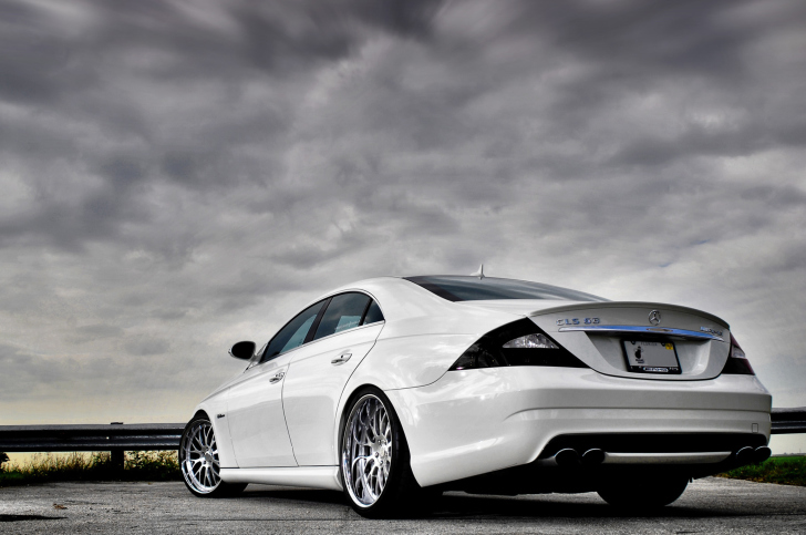 Mercedes CLS 63 Amg screenshot #1