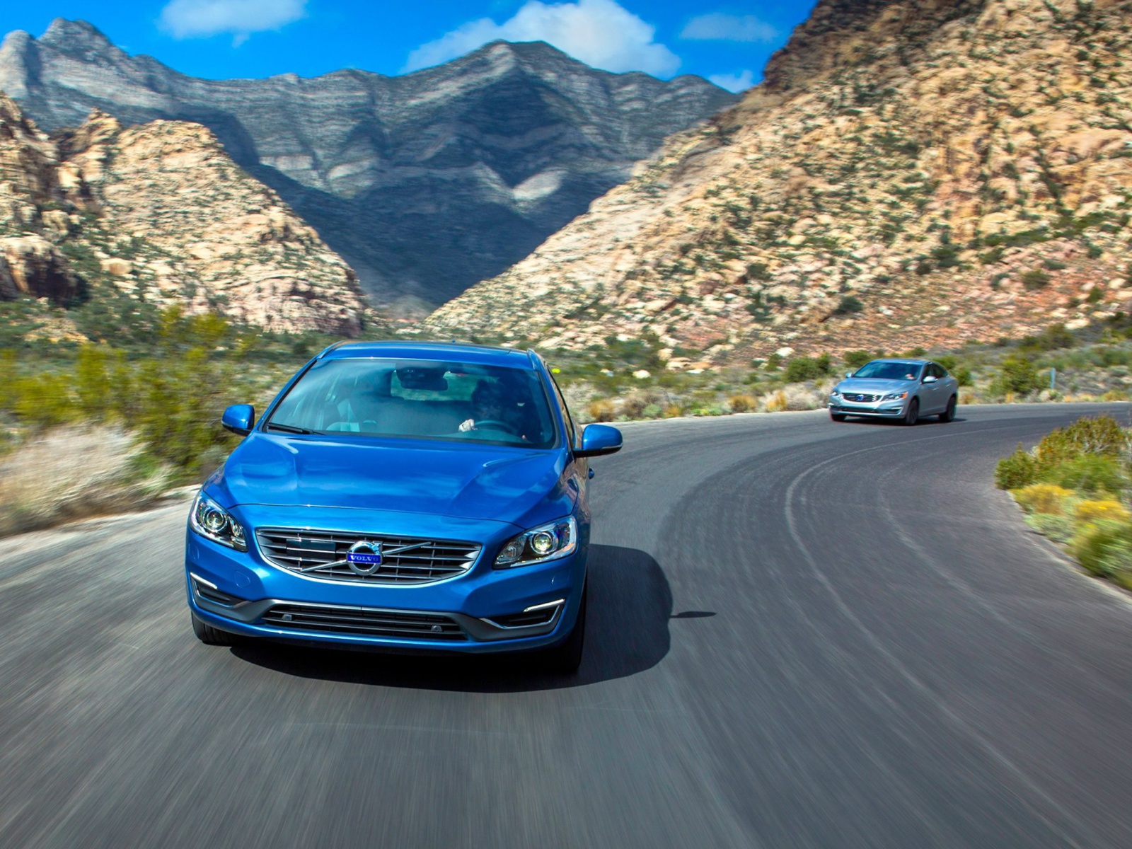 Sfondi 2015 Volvo V60 T5 Drive E 1600x1200