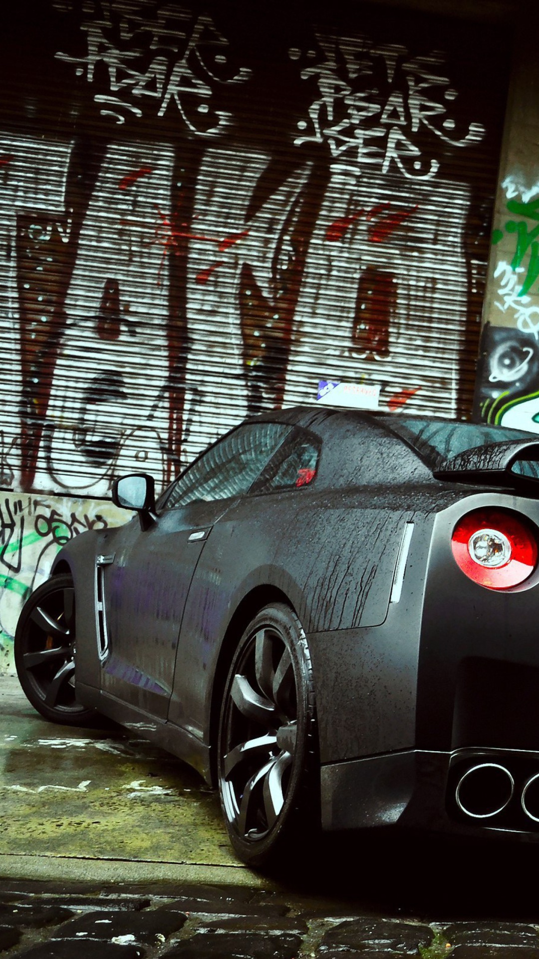Nissan GTR screenshot #1 1080x1920