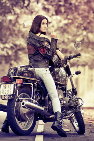Moto Girl wallpaper 320x480