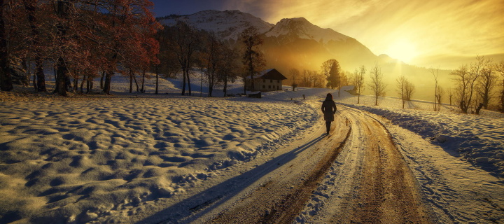 Winter Sunrise wallpaper 720x320