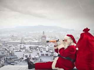 Das Santa Claus Is Coming To Town Wallpaper 320x240