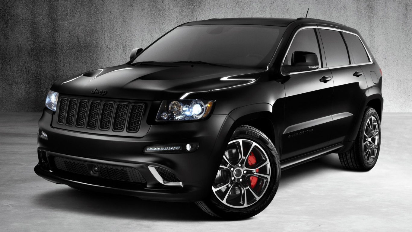 Screenshot №1 pro téma Jeep Grand Cherokee SRT8 2015 1366x768