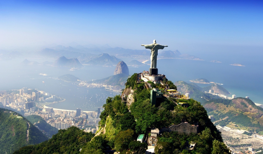 Обои Christ Statue In Rio De Janeiro 1024x600
