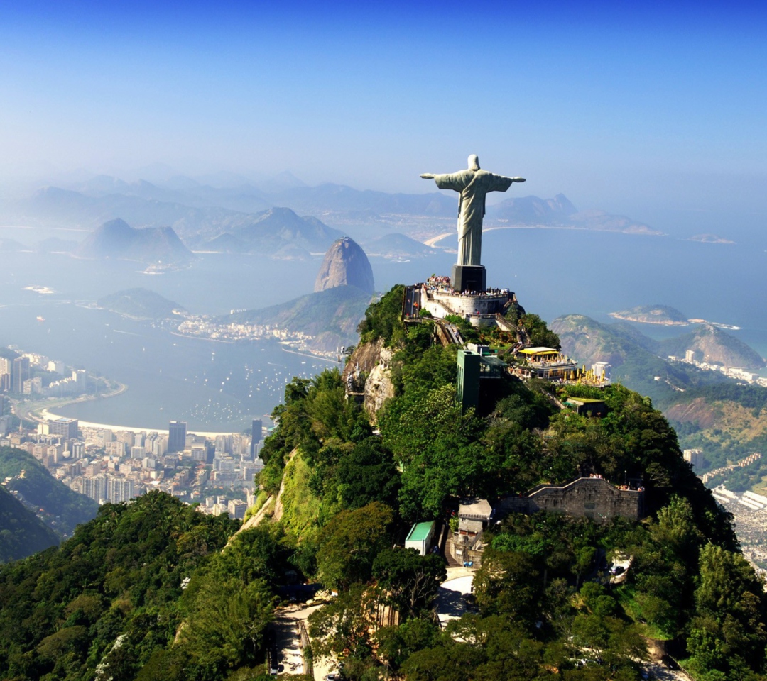 Обои Christ Statue In Rio De Janeiro 1080x960