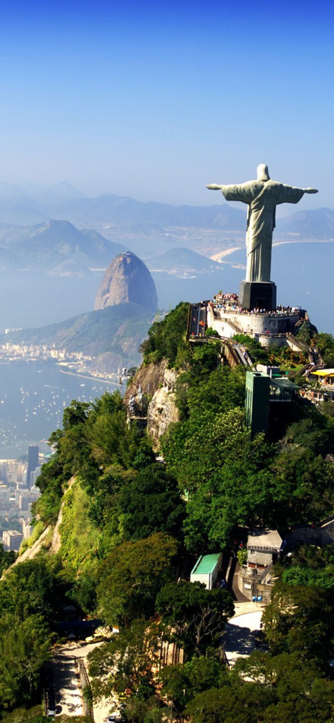 Обои Christ Statue In Rio De Janeiro 1170x2532