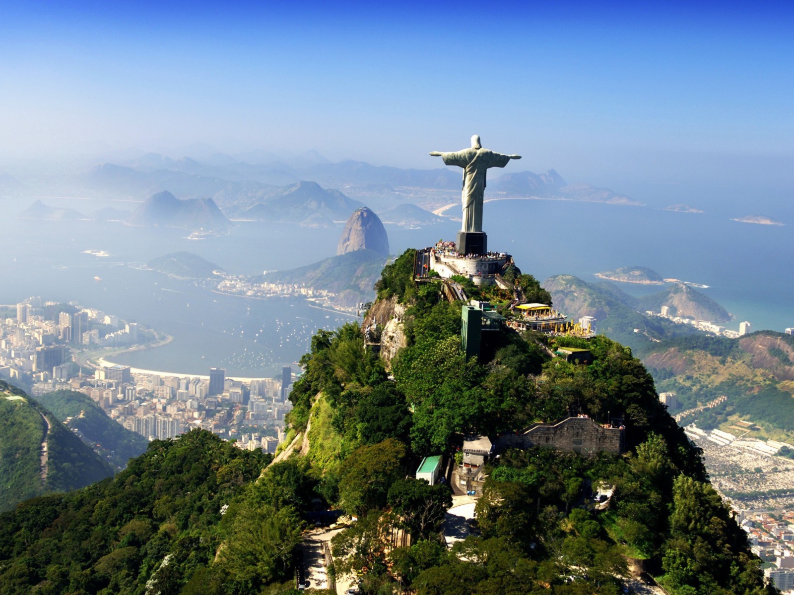 Christ Statue In Rio De Janeiro wallpaper 1600x1200