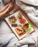 Sfondi Breakfast in Bed 128x160