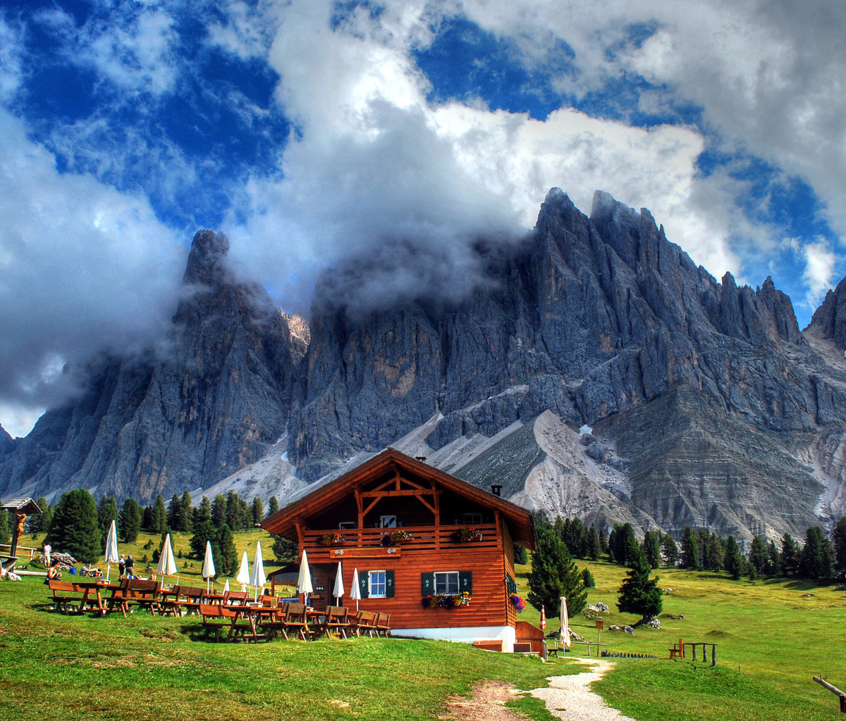 Fondo de pantalla Alps House 1200x1024