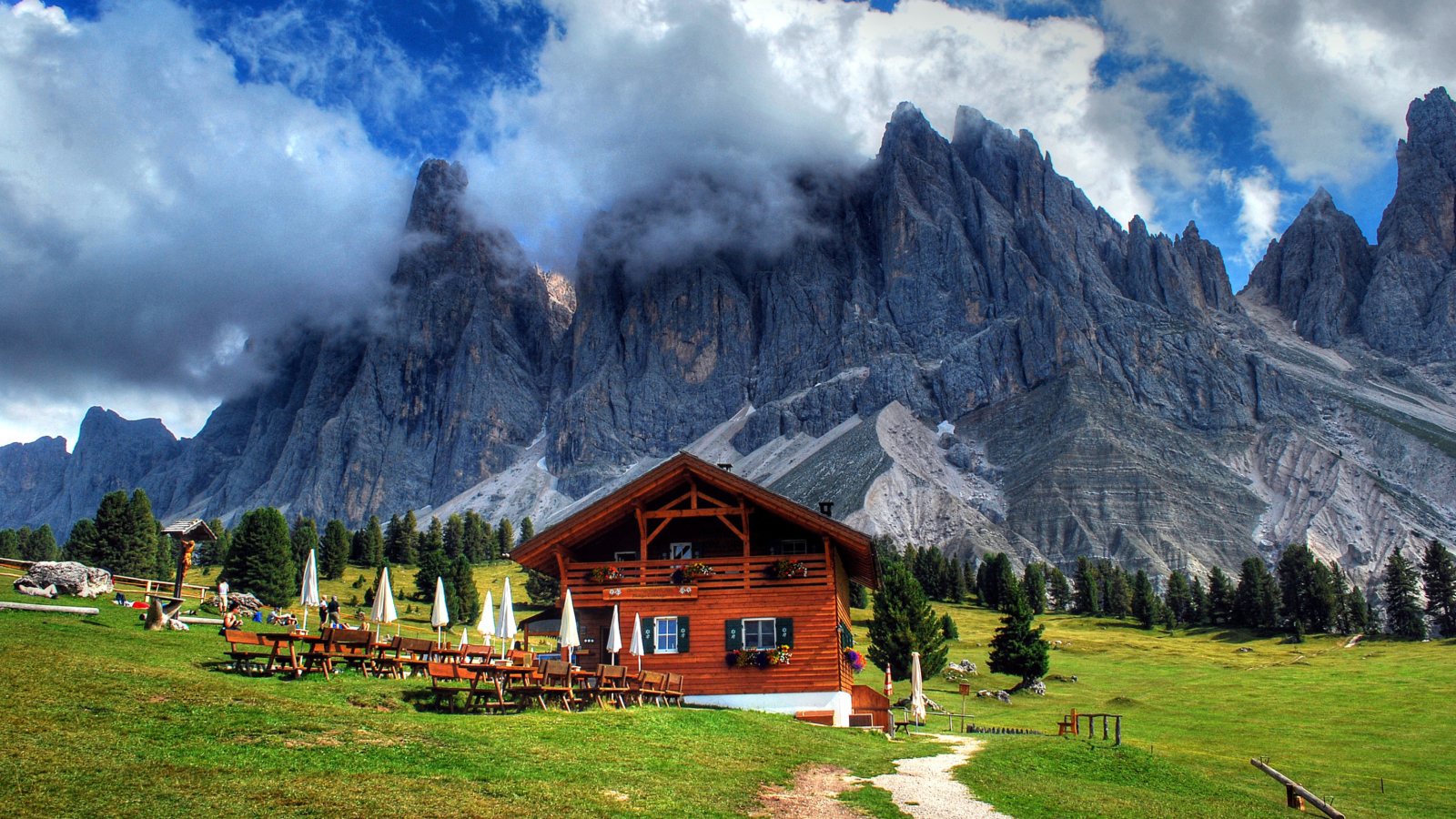 Alps House screenshot #1 1600x900