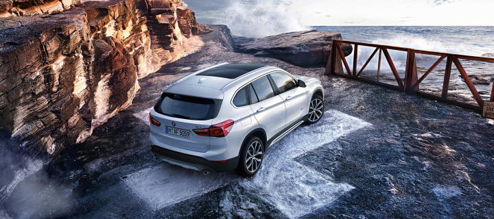 BMW X1 wallpaper 720x320