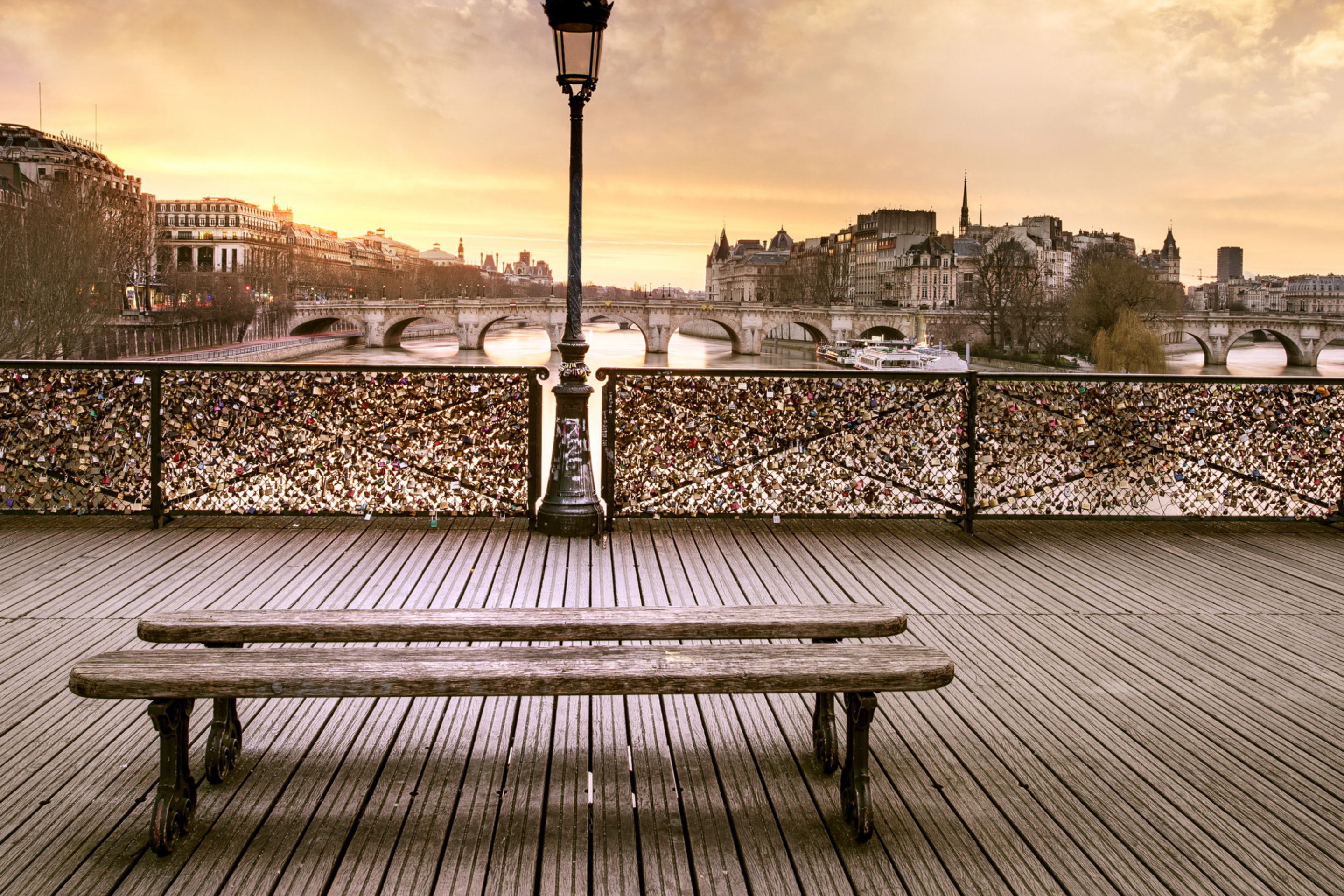 Обои Bench In Paris 2880x1920