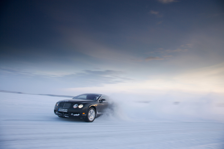 Screenshot №1 pro téma Bentley Continental GT