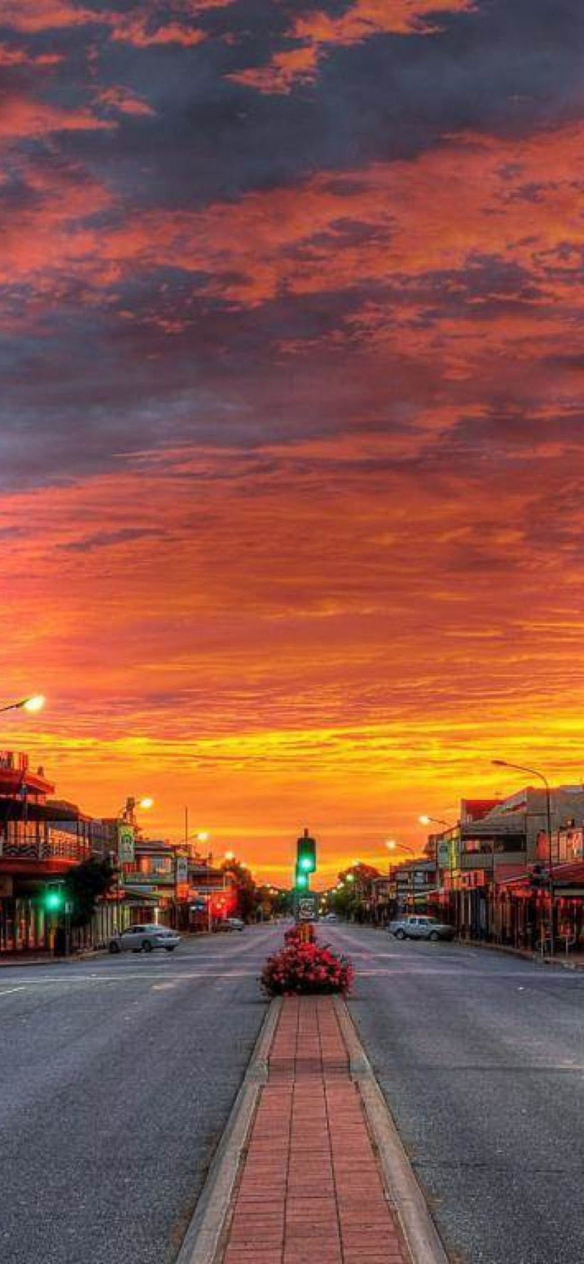 Das Broken Hill, New South Wales and Motel Wallpaper 1170x2532