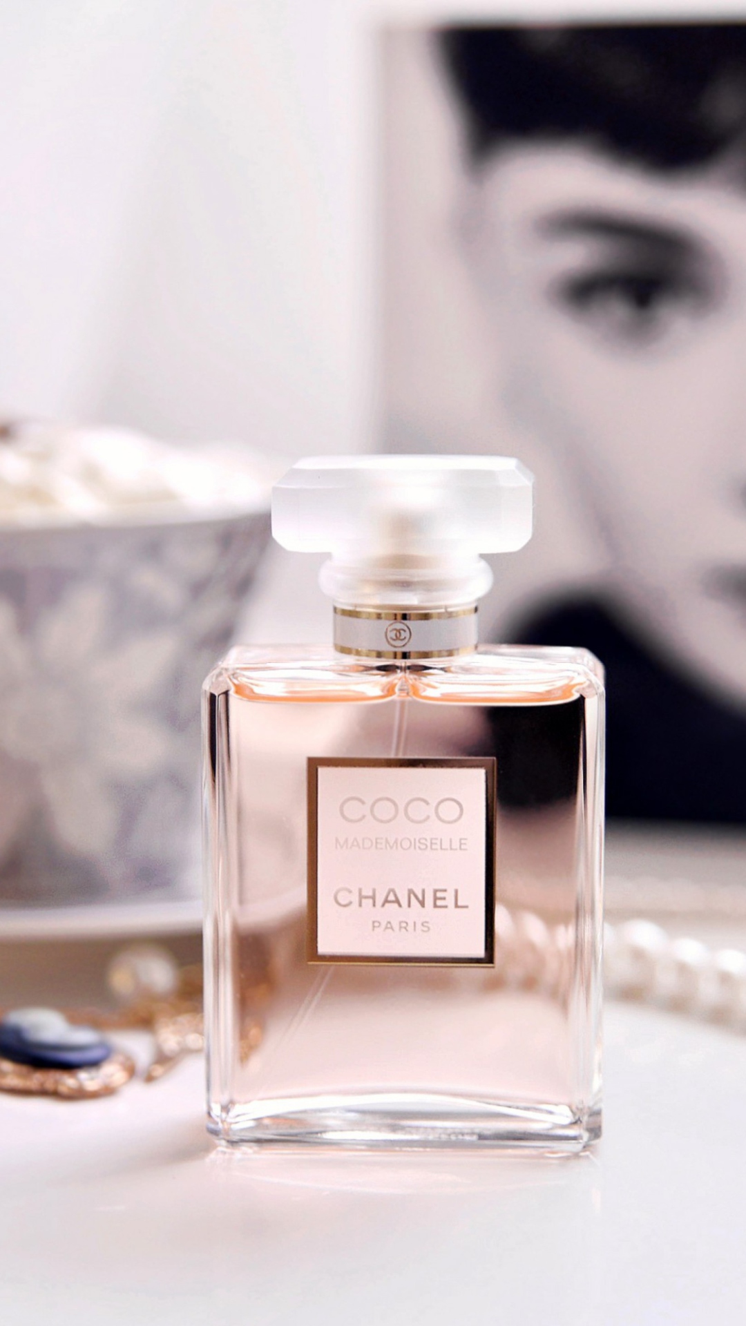 Chanel Coco Mademoiselle Perfume wallpaper 1080x1920