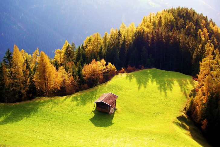 Обои Lonely House On Hill