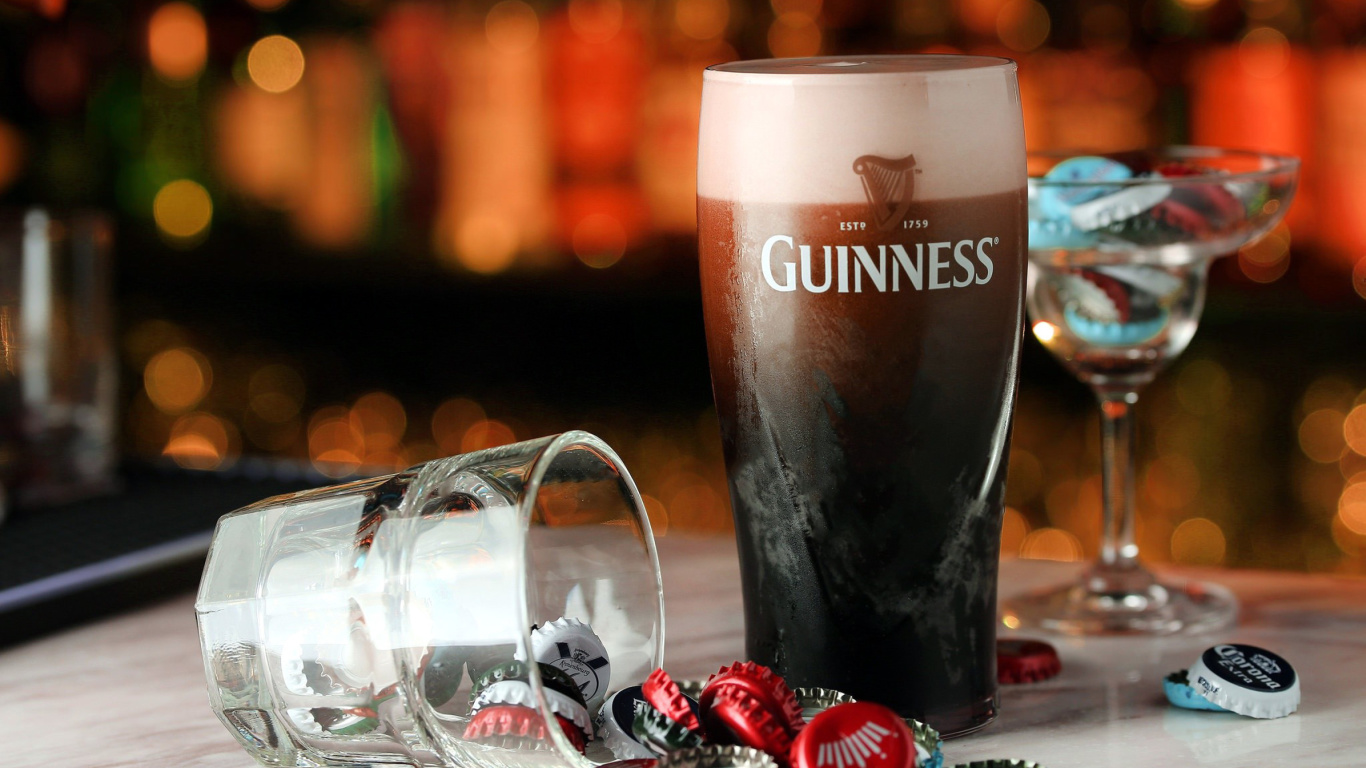 Обои Guinness Beer 1366x768