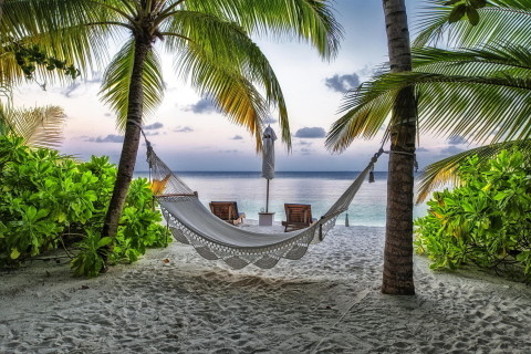 Hammock At Maldives Beach screenshot #1 480x320