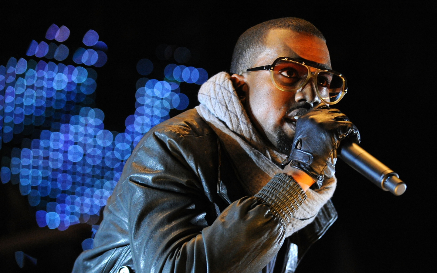 Kanye West - Yeezus screenshot #1 1440x900