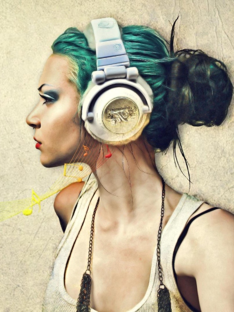 Sfondi Girl With Headphones Artistic Portrait 480x640