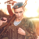 Fondo de pantalla Russian Girl and Weapon HD 128x128