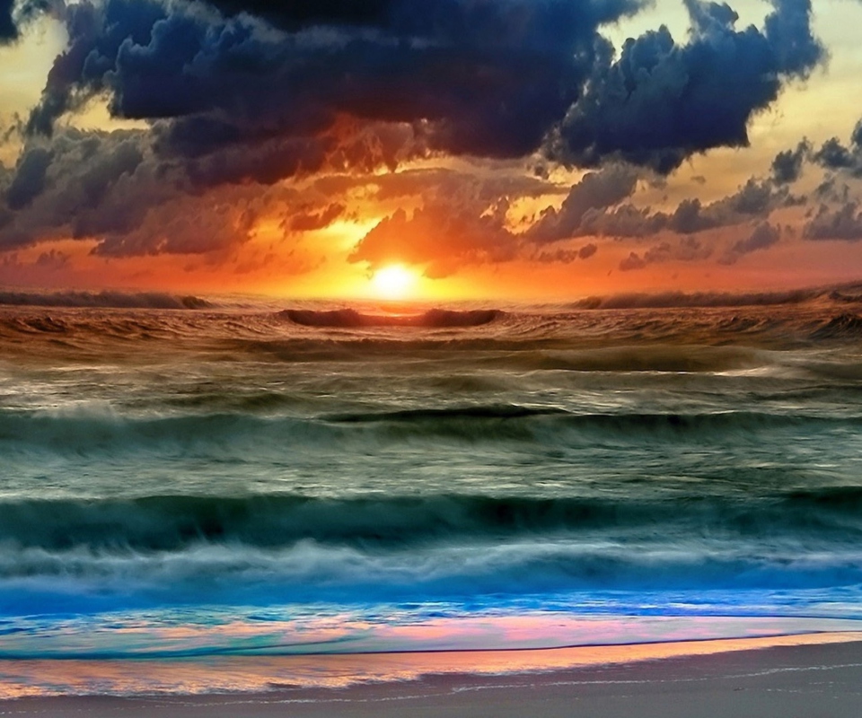 Fondo de pantalla Colorful Sunset And Waves 960x800