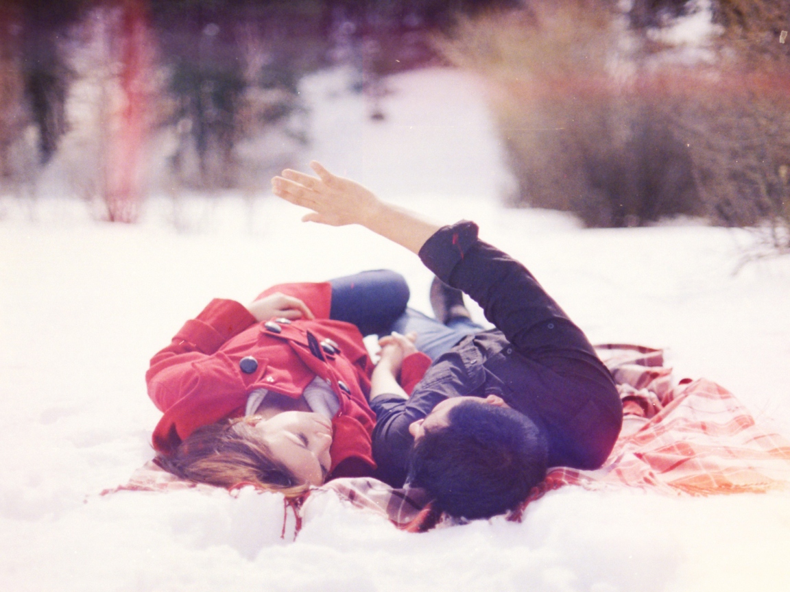 Das Couple In Snow Wallpaper 1152x864