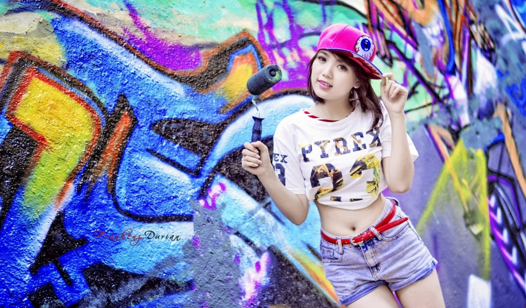 Cute Asian Graffiti Artist Girl wallpaper 1024x600