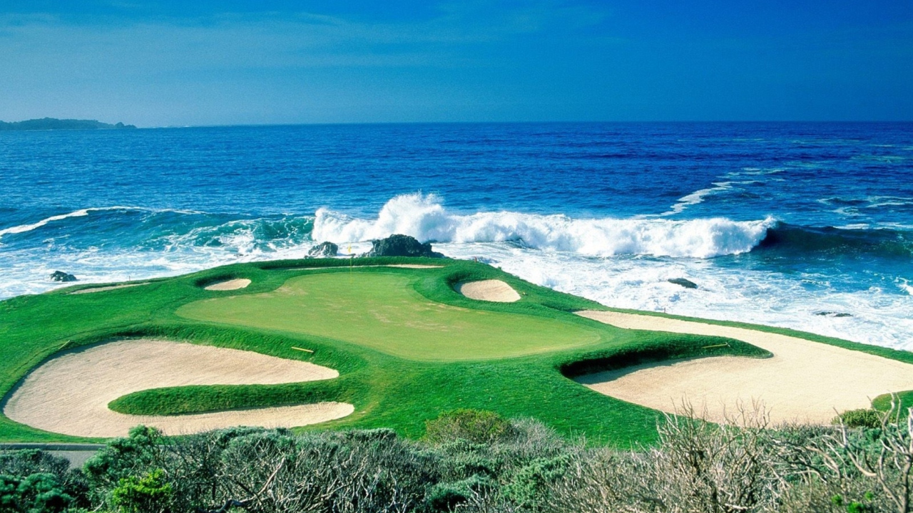 Das Golf Field By Sea Wallpaper 1280x720