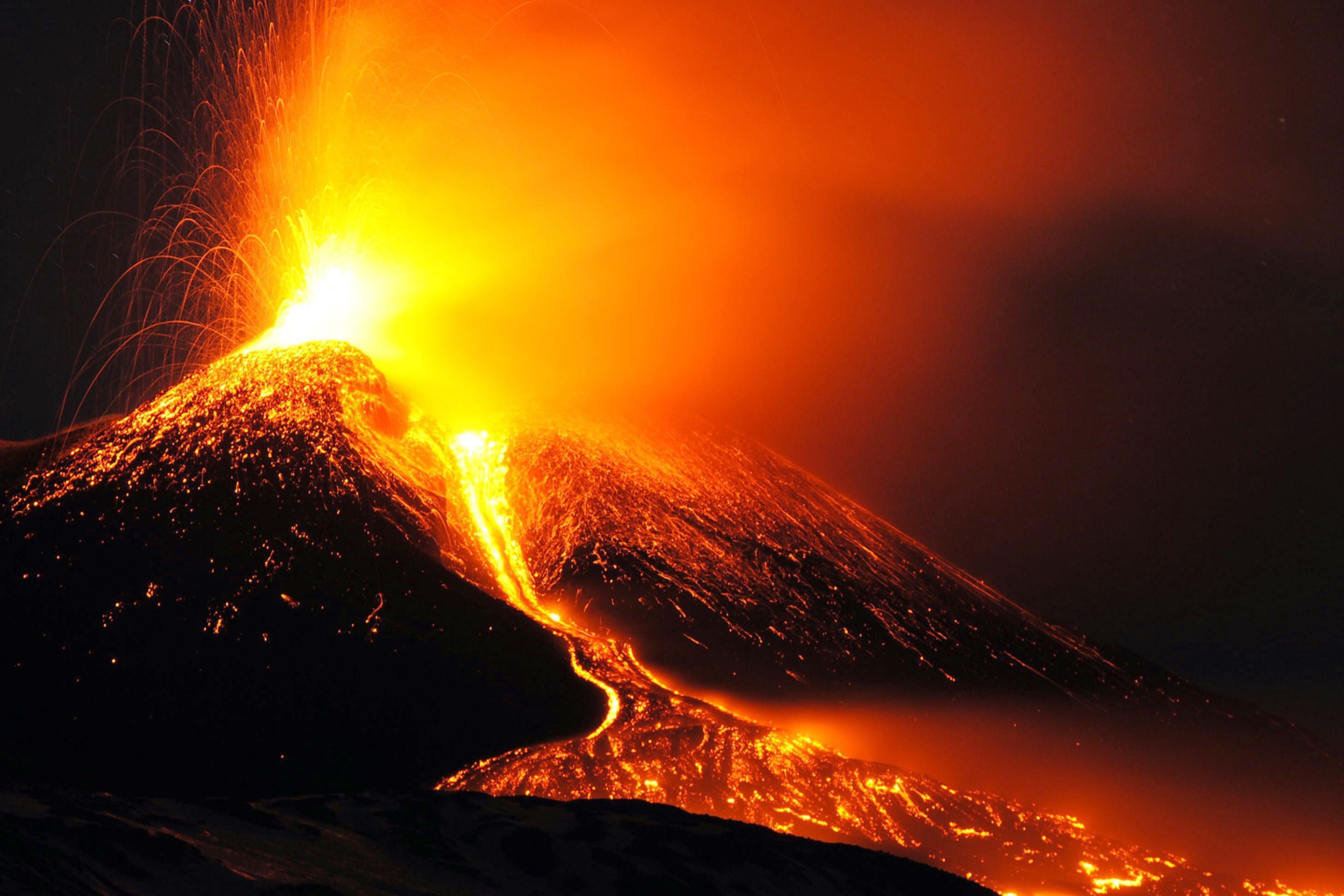 Sfondi Eruption 2880x1920