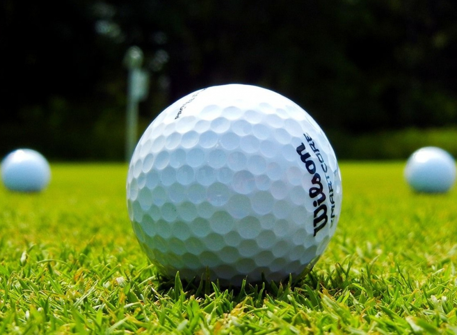 Fondo de pantalla Golf Ball 1920x1408