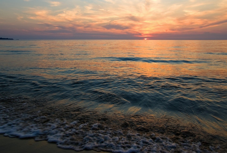 Sfondi Evening Sea Walk