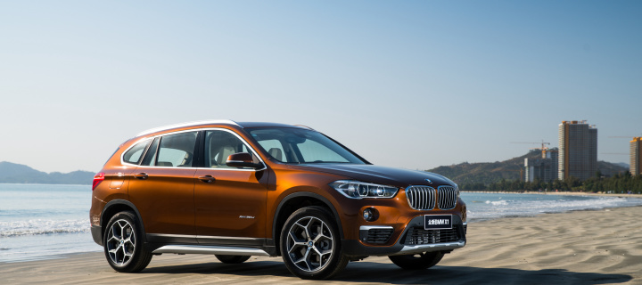 BMW X1 wallpaper 720x320