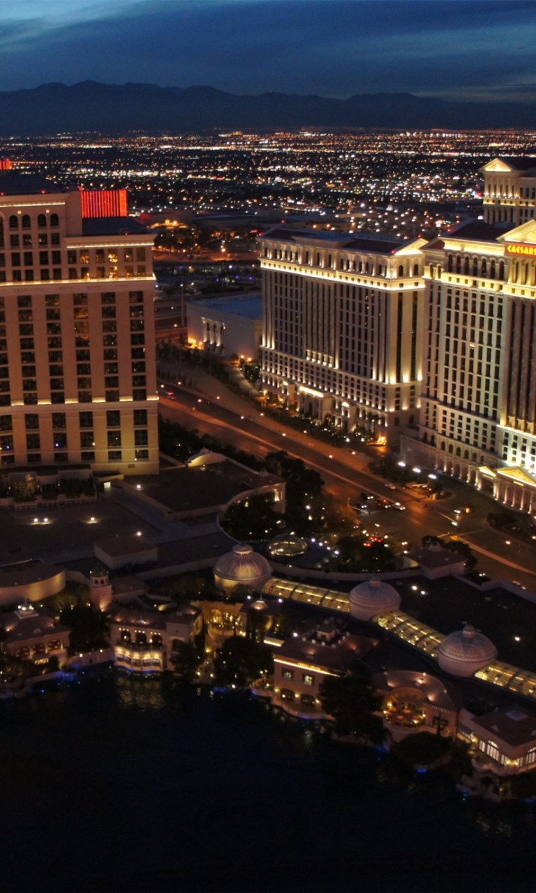 Vegas At Night wallpaper 768x1280