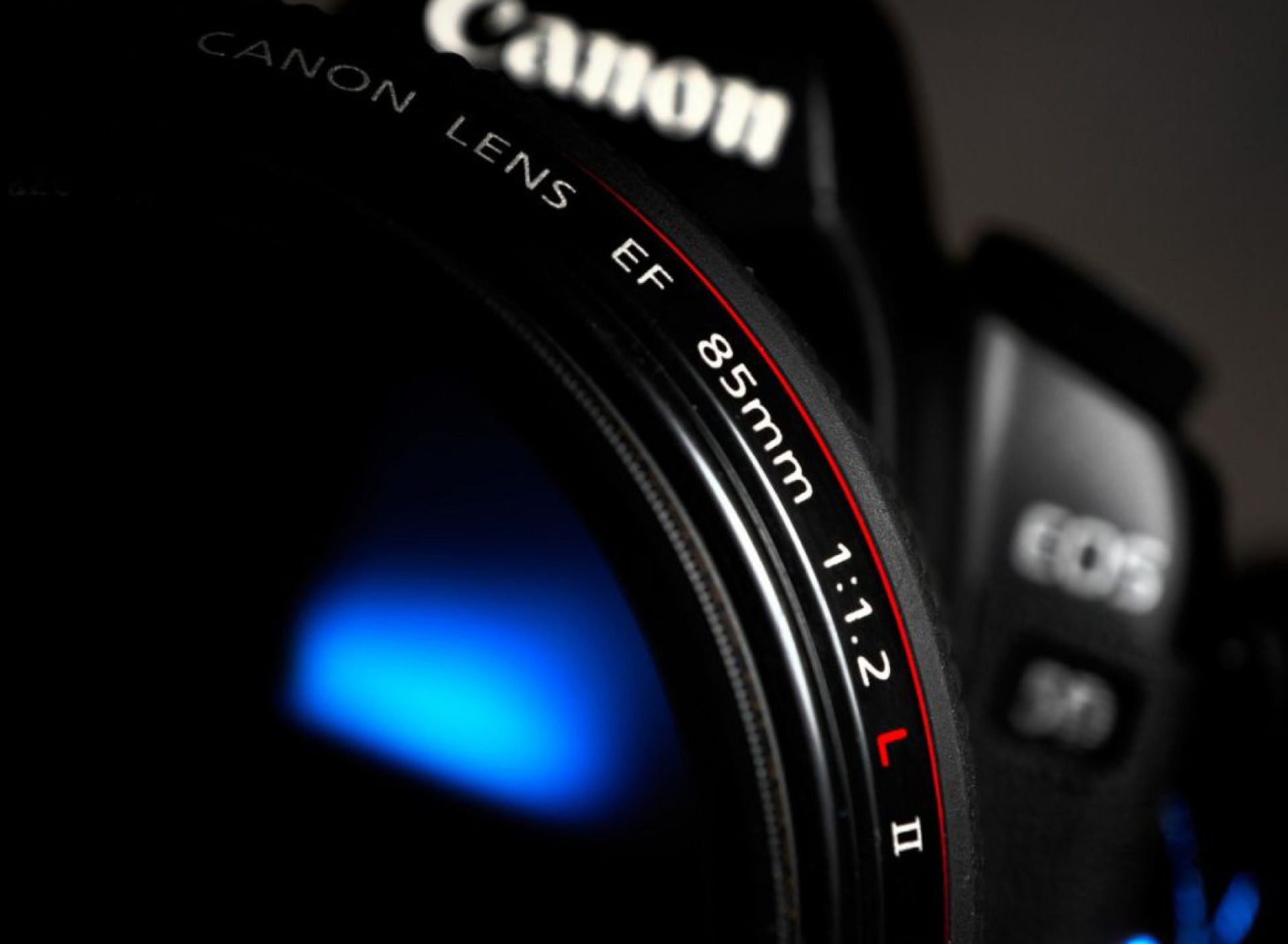 Обои Canon Lens 1920x1408
