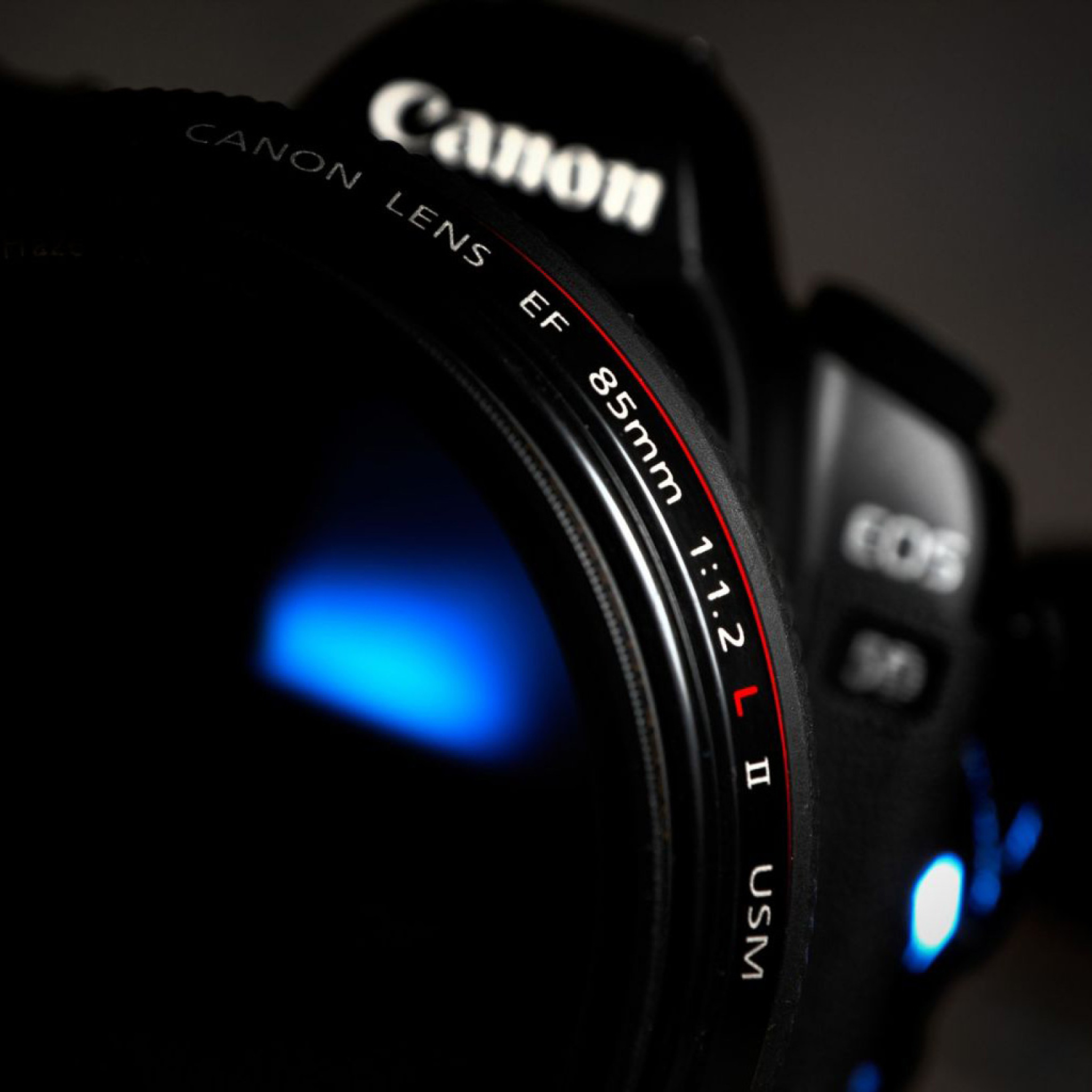Canon Lens wallpaper 2048x2048