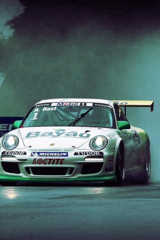 Screenshot №1 pro téma Porsche 911 GT3 320x480