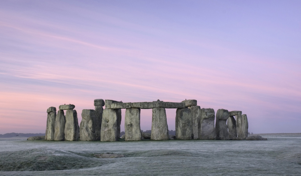 Screenshot №1 pro téma Stonehenge England 1024x600
